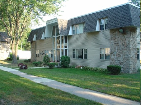 Indian Village Apartments in Fort Wayne, IN - Building Photo