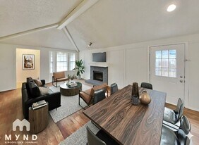 11903 Garden Terrace Dr in Dallas, TX - Building Photo