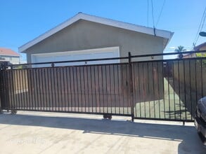18431 Norwalk Blvd in Artesia, CA - Building Photo - Building Photo