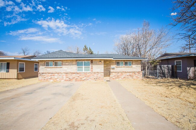 3604 31st St in Lubbock, TX - Foto de edificio - Building Photo