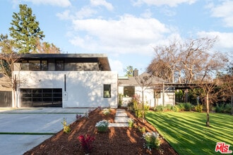 1095 Chula Vista Pl in Pasadena, CA - Building Photo - Building Photo