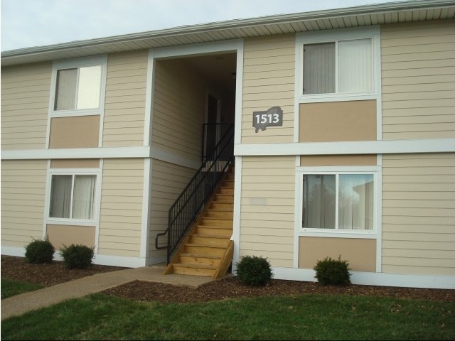 Mendota Creek Apartments in Parsons, KS - Building Photo - Building Photo