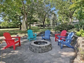 1028 28th St in West Des Moines, IA - Building Photo - Building Photo