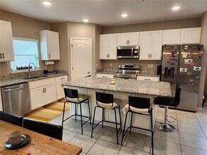 4718 Legendary Oak St in Tampa, FL - Building Photo - Building Photo