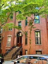 28 Upton St in Boston, MA - Building Photo