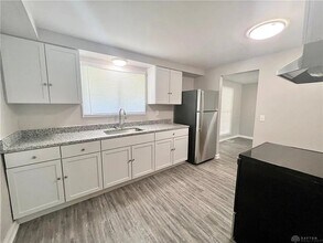 2443 Arlene Ave in Dayton, OH - Building Photo - Building Photo