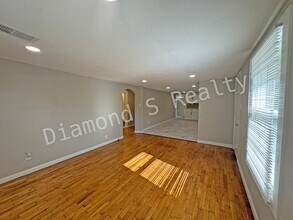 2639 W Page St in Springfield, MO - Building Photo - Building Photo