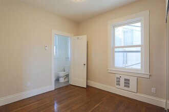1311 Palou Ave in San Francisco, CA - Building Photo - Building Photo