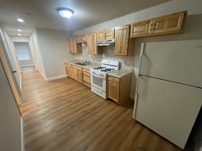 207 W South St in Kaufman, TX - Building Photo - Building Photo
