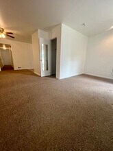 1635 Griffith St in Philadelphia, PA - Building Photo - Building Photo