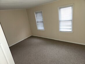 537 Mill St, Unit 537 Mill St in Watertown, NY - Building Photo - Building Photo