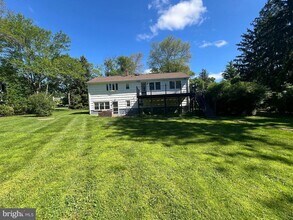 178 Herrontown Rd in Princeton, NJ - Building Photo - Building Photo