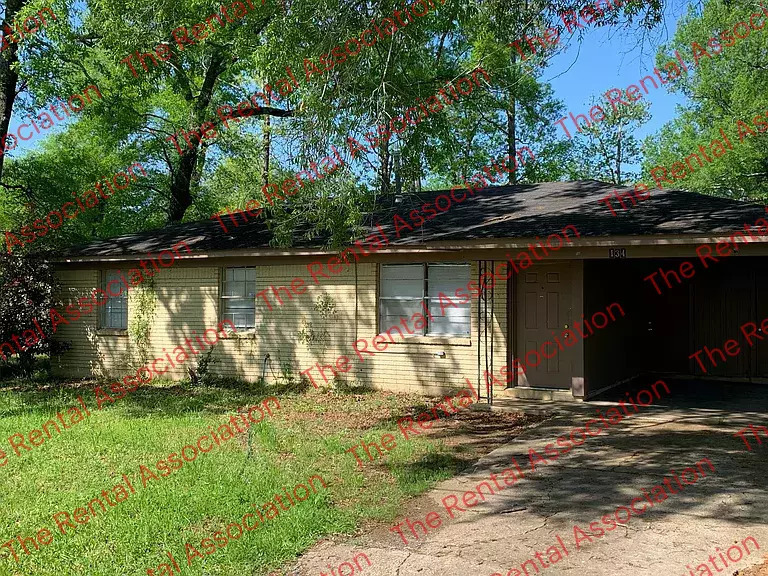 134 Cedar Crest St in Monroe, LA - Building Photo