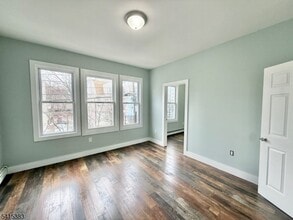 534 S 20th St in Newark, NJ - Building Photo - Building Photo