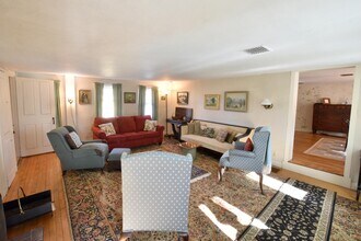 35 Stevens Rd in Cavendish, VT - Building Photo - Building Photo