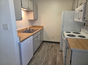 2513 Sagebrush Ave in Cheyenne, WY - Building Photo - Building Photo