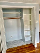 291 Lexington St, Unit Unit 1 in Boston, MA - Foto de edificio - Building Photo