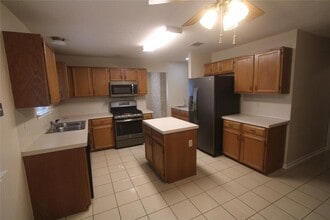 12001 Cherie Dr in Austin, TX - Building Photo - Building Photo