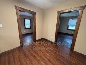 914 Chelsea Ave in Dayton, OH - Building Photo - Building Photo