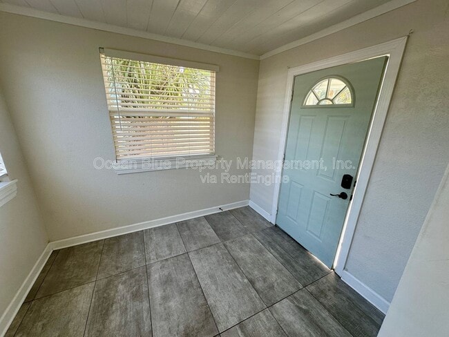 4133 3rd Ave N in St. Petersburg, FL - Foto de edificio - Building Photo