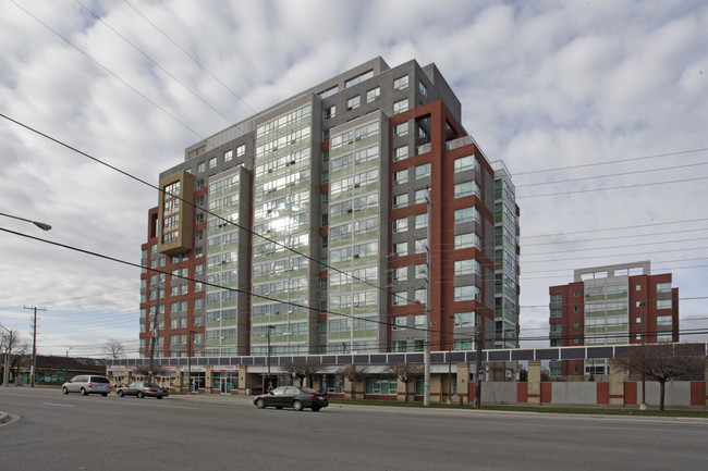 Tatry Non-profit Housing Corp in Mississauga, ON - Building Photo - Building Photo