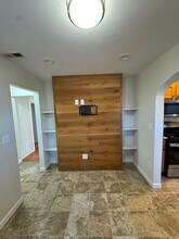 164 Crest Ave in Revere, MA - Foto de edificio - Building Photo