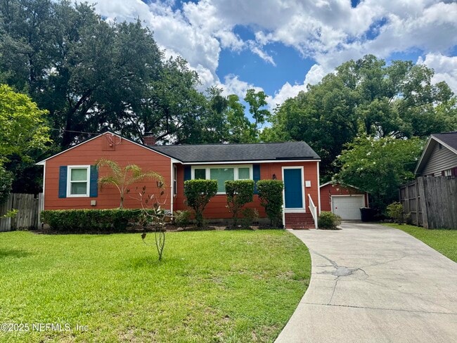 property at 1327 Azalea Dr