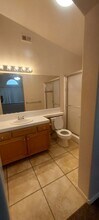 9510 Millikan Way in Bakersfield, CA - Building Photo - Building Photo