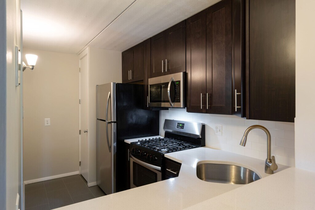 Radcliff House Apartments in Bryn Mawr, PA