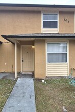 103 Booth Ln in Kissimmee, FL - Building Photo - Building Photo