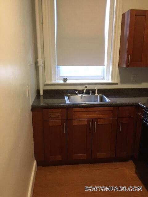 66 Chiswick Rd, Unit 6 in Boston, MA - Building Photo - Building Photo