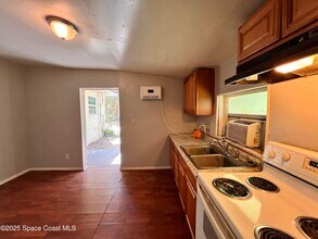 420 Rock Pit Rd in Titusville, FL - Building Photo - Building Photo