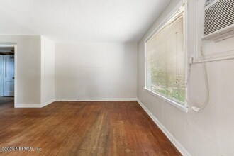 2892 Gilmore St in Jacksonville, FL - Building Photo - Building Photo