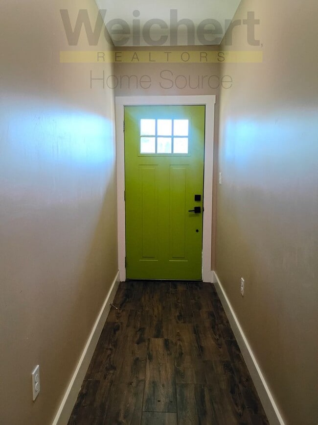 215 N Pruett St in Paragould, AR - Building Photo - Building Photo