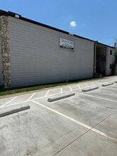 Town Villas in Burleson, TX - Foto de edificio - Building Photo