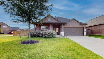 5434 Wildbrush Dr in Richmond, TX - Building Photo