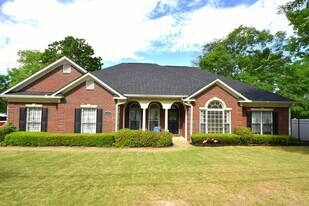 1317 Boxwood Blvd in Columbus, GA - Building Photo