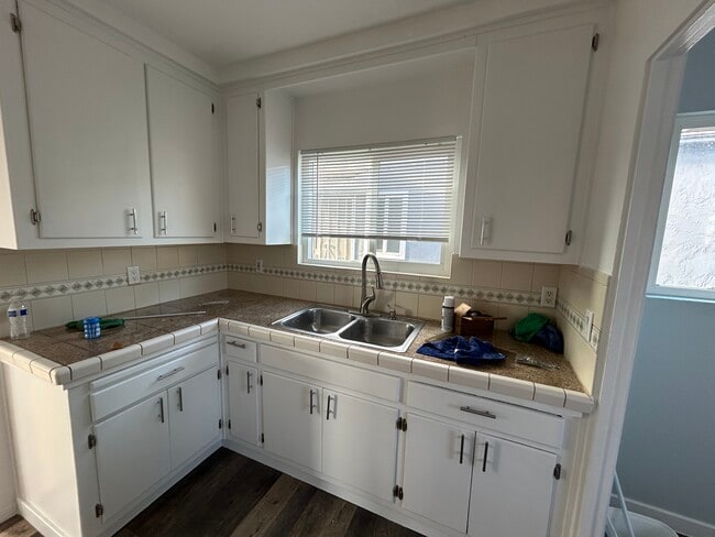 3457 Ocean View Blvd, Unit 3457 in San Diego, CA - Building Photo - Building Photo
