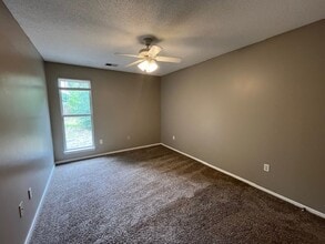 10464 Kristen Dr S in Olive Branch, MS - Building Photo - Building Photo