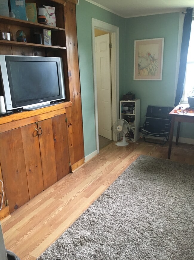 property at 140 VT-100C