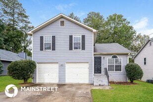 5795 Meadowview Rd in Rex, GA - Building Photo