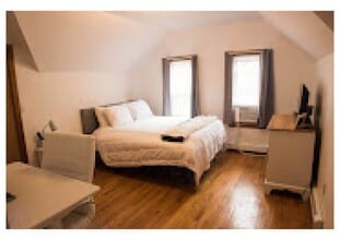 66 Brooks St, Unit 3 in Boston, MA - Building Photo - Building Photo