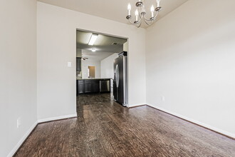 23703 Maple View Dr in Spring, TX - Building Photo - Building Photo