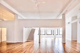 1278 N Milwaukee Ave in Chicago, IL - Building Photo - Building Photo