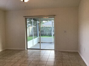 65074 Lagoon Forest Dr in Yulee, FL - Building Photo - Building Photo