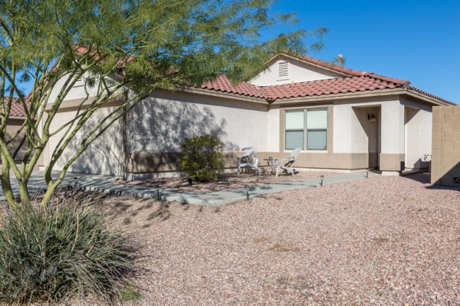 3016 W White Feather Ln in Phoenix, AZ - Building Photo - Building Photo