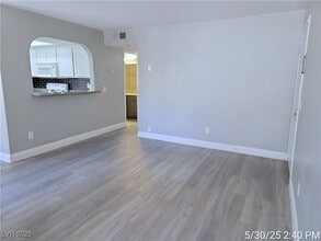 3311 Sunfish Dr in Henderson, NV - Building Photo - Building Photo