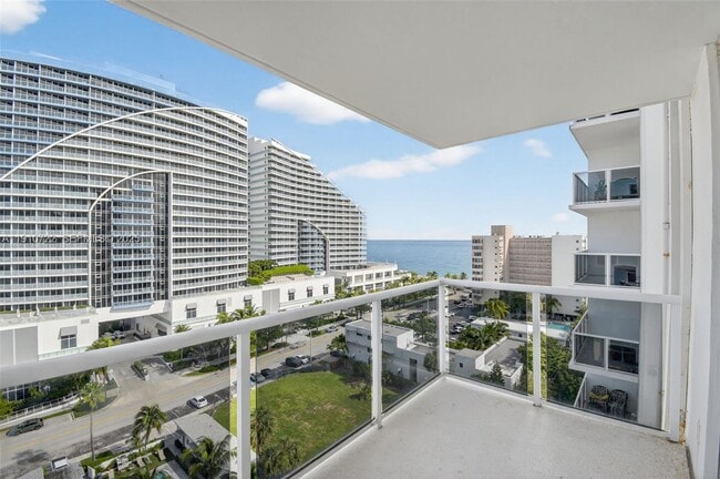 336 N Birch Rd in Fort Lauderdale, FL - Building Photo - Building Photo