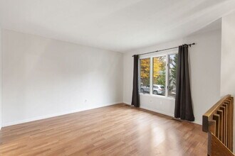 4 Dewberry Way in Bel Air, MD - Building Photo - Building Photo