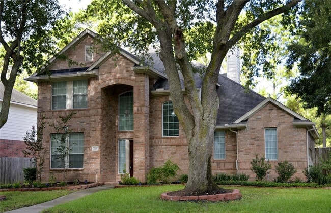 218 Heathbrook Ln in Houston, TX - Building Photo - Building Photo